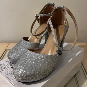 SHEIN Women’s Criss Cross Chunky Heeled Pumps with Ankle Straps